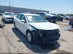 3VWC57BU1KM055433 2019 VOLKSWAGEN JETTA
