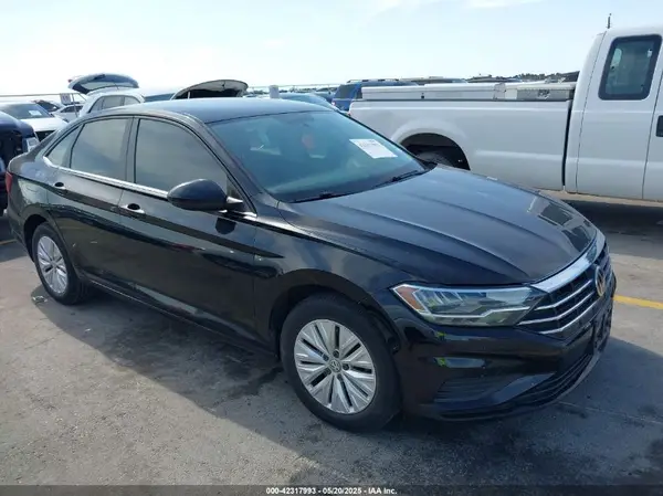 3VWC57BU1KM056789 2019 VOLKSWAGEN JETTA - Image 1