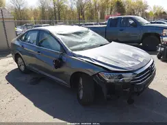 3VWC57BU1KM061488 2019 VOLKSWAGEN JETTA