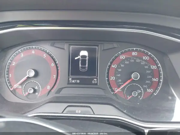 2019 VOLKSWAGEN JETTA auction photo 7