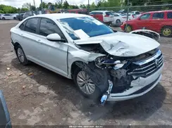 3VWC57BU1KM080347 2019 VOLKSWAGEN JETTA