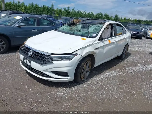 3VWC57BU1KM088478 2019 VOLKSWAGEN JETTA - Image 2