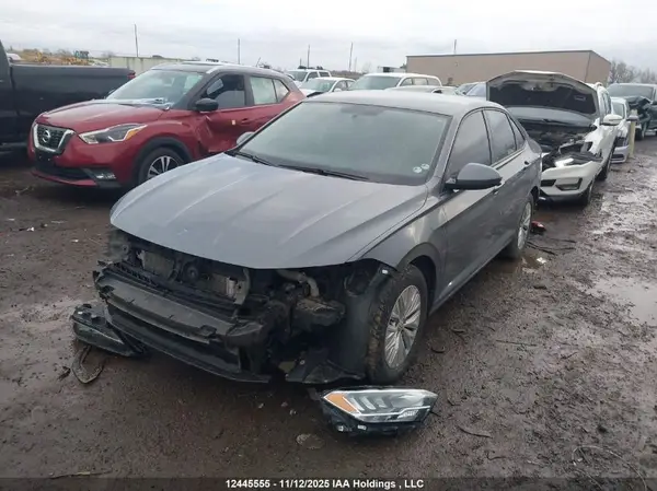 3VWC57BU1KM110835 2019 VOLKSWAGEN JETTA - Image 2