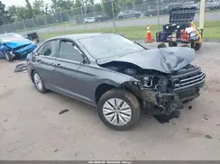 3VWC57BU1KM116733 2019 VOLKSWAGEN JETTA