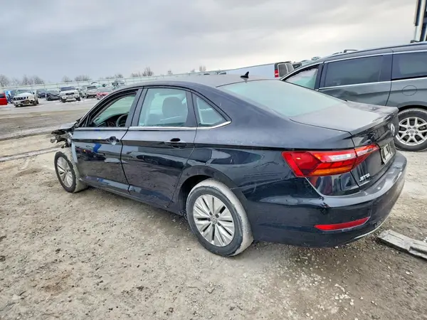 3VWC57BU1KM131524 2019 VOLKSWAGEN JETTA - Image 2
