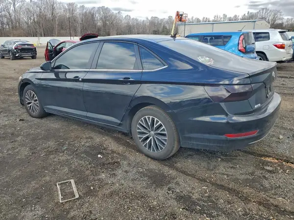 3VWC57BU1KM132690 2019 VOLKSWAGEN JETTA - Image 2