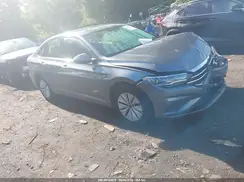 3VWC57BU1KM136609 2019 VOLKSWAGEN JETTA