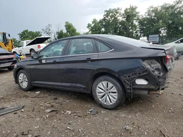 3VWC57BU1KM140255 2019 VOLKSWAGEN JETTA - Image 2