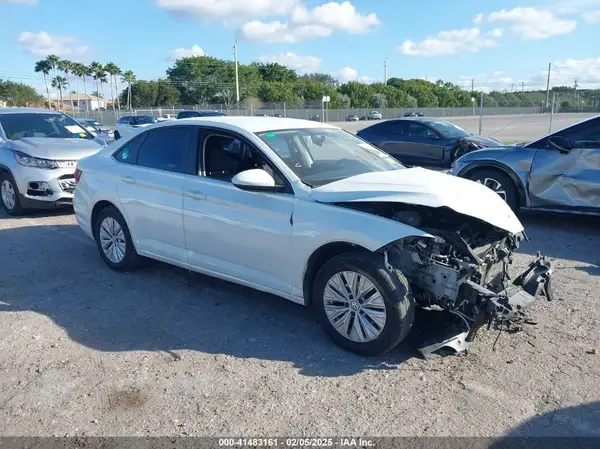 3VWC57BU1KM153149 2019 VOLKSWAGEN JETTA - Image 1