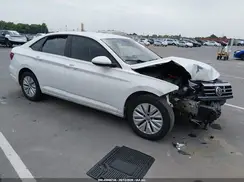 3VWC57BU1KM153426 2019 VOLKSWAGEN JETTA
