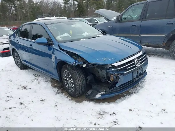 3VWC57BU1KM155550 2019 VOLKSWAGEN JETTA - Image 1