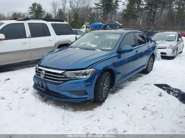 3VWC57BU1KM155550 2019 VOLKSWAGEN JETTA - Image 2