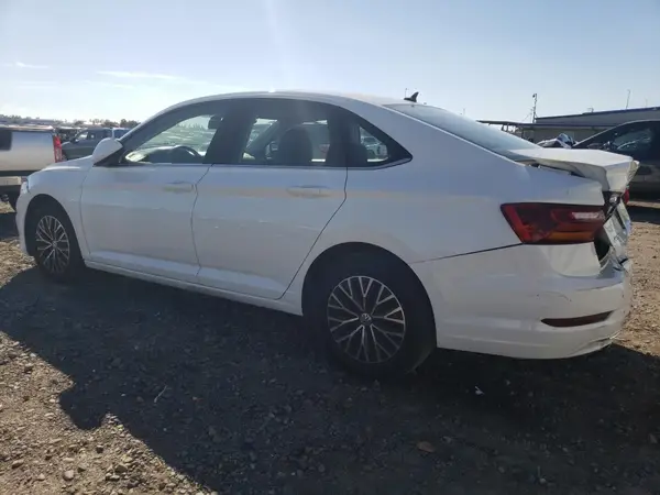 3VWC57BU1KM167892 2019 VOLKSWAGEN JETTA - Image 2