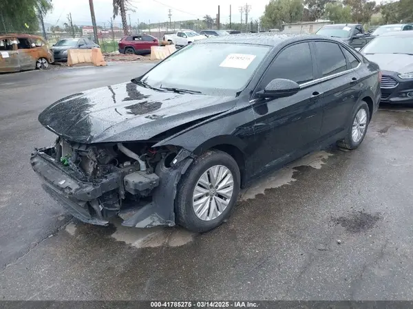 3VWC57BU1KM182151 2019 VOLKSWAGEN JETTA - Image 2