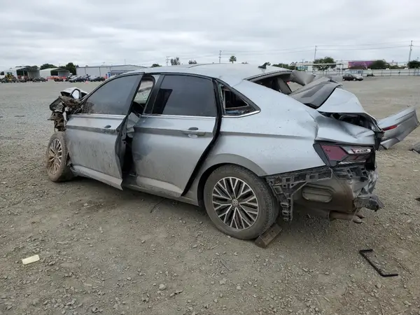 3VWC57BU1KM188340 2019 VOLKSWAGEN JETTA - Image 2