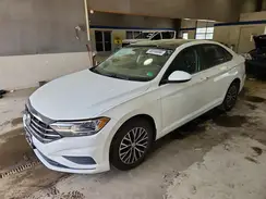 3VWC57BU1KM194672 2019 VOLKSWAGEN JETTA