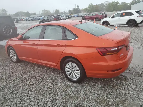 3VWC57BU1KM211180 2019 VOLKSWAGEN JETTA - Image 2