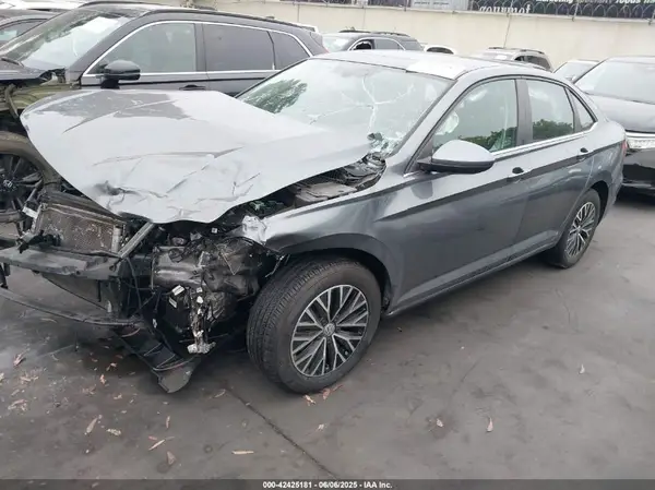 3VWC57BU1KM228884 2019 VOLKSWAGEN JETTA - Image 2