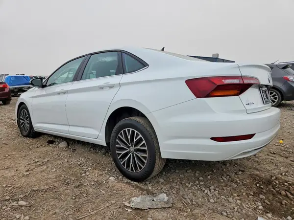 3VWC57BU1KM231896 2019 VOLKSWAGEN JETTA - Image 2