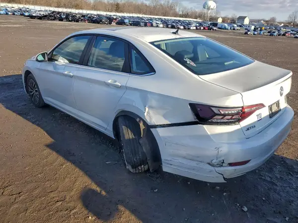 3VWC57BU1KM245295 2019 VOLKSWAGEN JETTA - Image 2