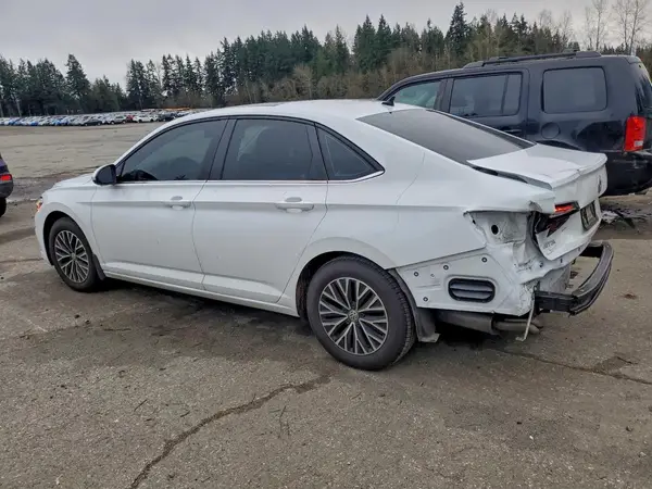 3VWC57BU1KM257351 2019 VOLKSWAGEN JETTA - Image 2