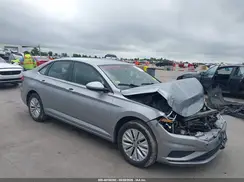 3VWC57BU1KM272304 2019 VOLKSWAGEN JETTA