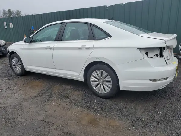 3VWC57BU1LM102929 2020 VOLKSWAGEN JETTA - Image 2