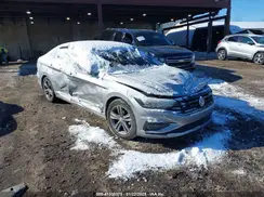 3VWC57BU1MM015467 2021 VOLKSWAGEN JETTA