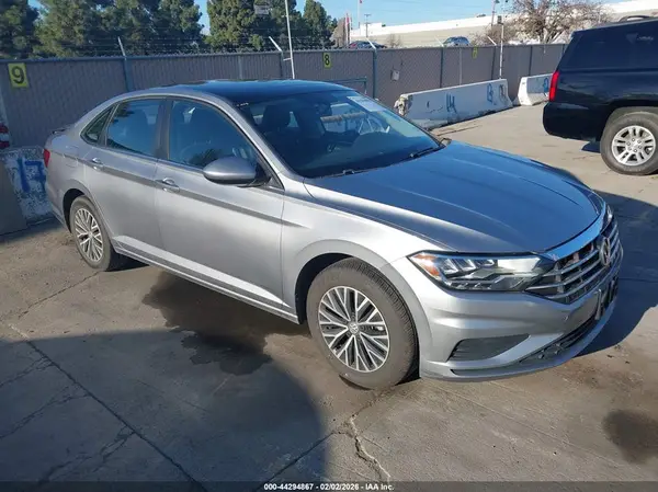 3VWC57BU1MM029420 2021 VOLKSWAGEN JETTA - Image 1
