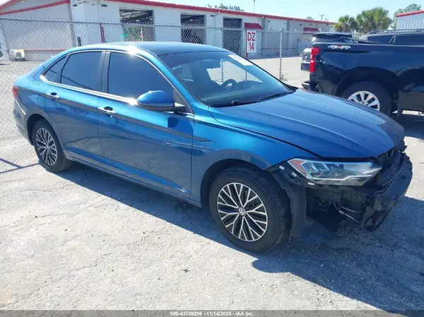 3VWC57BU1MM033709 2021 VOLKSWAGEN JETTA - Image 1