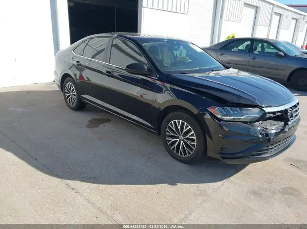 3VWC57BU1MM047075 2021 VOLKSWAGEN JETTA - Image 1