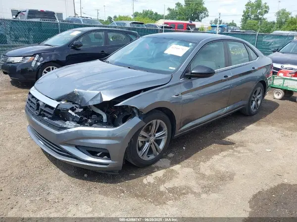 3VWC57BU1MM047089 2021 VOLKSWAGEN JETTA - Image 2