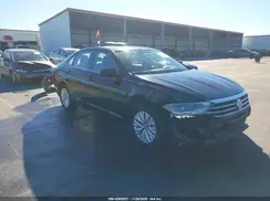 3VWC57BU2KM027995 2019 VOLKSWAGEN JETTA