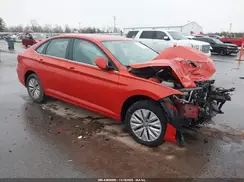 3VWC57BU2KM030346 2019 VOLKSWAGEN JETTA