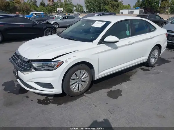 3VWC57BU2KM043145 2019 VOLKSWAGEN JETTA - Image 2