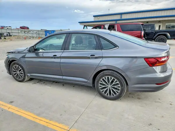 3VWC57BU2KM061418 2019 VOLKSWAGEN JETTA - Image 2