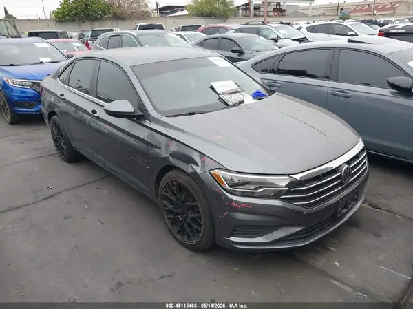 3VWC57BU2KM062584 2019 VOLKSWAGEN JETTA - Image 1