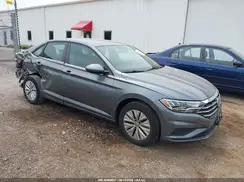 3VWC57BU2KM062858 2019 VOLKSWAGEN JETTA