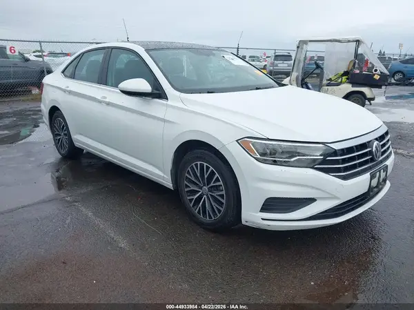3VWC57BU2KM085315 2019 VOLKSWAGEN JETTA - Image 1