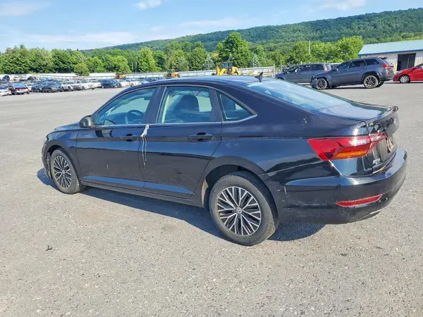 3VWC57BU2KM113131 2019 VOLKSWAGEN JETTA - Image 2