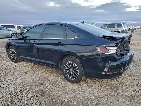 3VWC57BU2KM120791 2019 VOLKSWAGEN JETTA - Image 2
