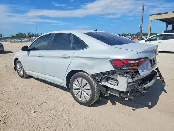 3VWC57BU2KM122203 2019 VOLKSWAGEN JETTA - Image 2