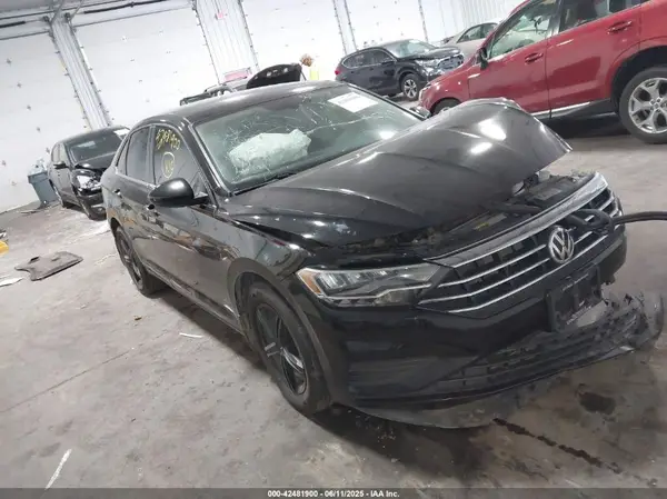 3VWC57BU2KM124050 2019 VOLKSWAGEN JETTA - Image 1