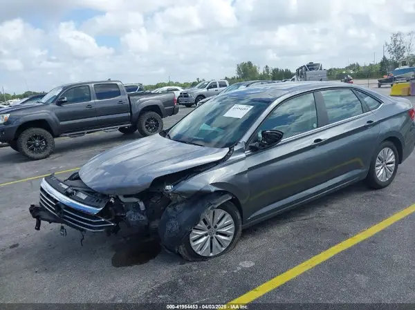3VWC57BU2KM128406 2019 VOLKSWAGEN JETTA - Image 2