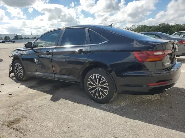 3VWC57BU2KM129586 2019 VOLKSWAGEN JETTA - Image 2