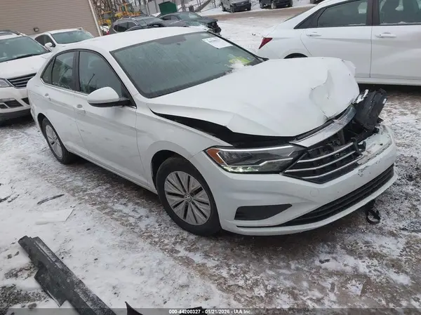 3VWC57BU2KM130088 2019 VOLKSWAGEN JETTA - Image 1