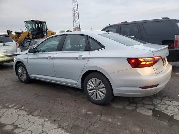 3VWC57BU2KM131824 2019 VOLKSWAGEN JETTA - Image 2