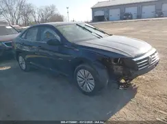 3VWC57BU2KM141138 2019 VOLKSWAGEN JETTA