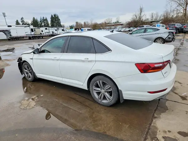 3VWC57BU2KM150597 2019 VOLKSWAGEN JETTA - Image 2