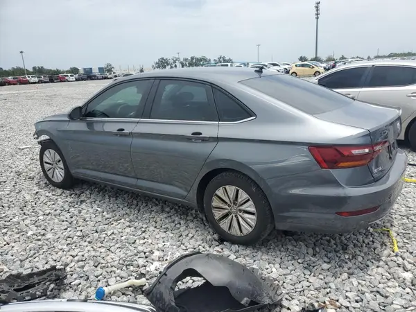 3VWC57BU2KM175550 2019 VOLKSWAGEN JETTA - Image 2